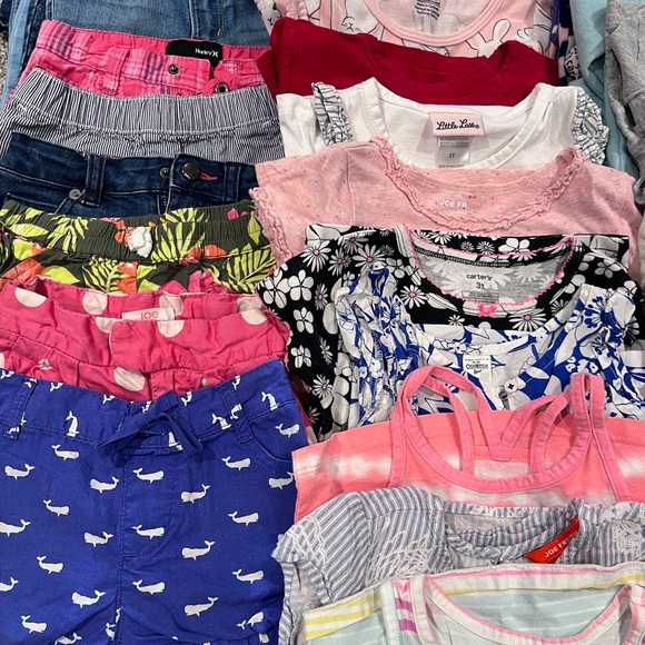 Giant Bundle of 3T Clothing - Amazing condition and all name brands! - Picture 6 of 6